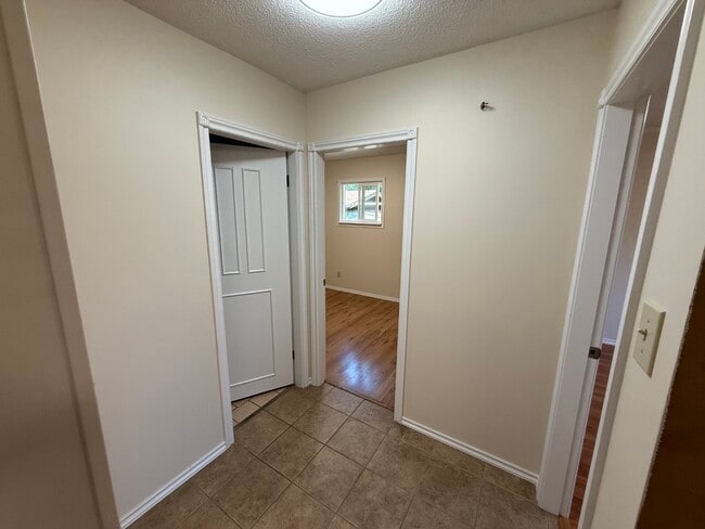 Building Photo - 2353 Pheasant Terrace