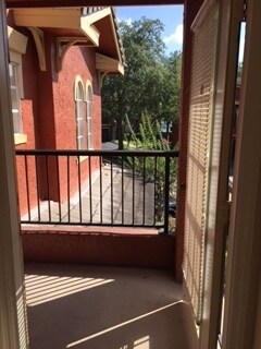 Building Photo - Lake Mary Townhome
