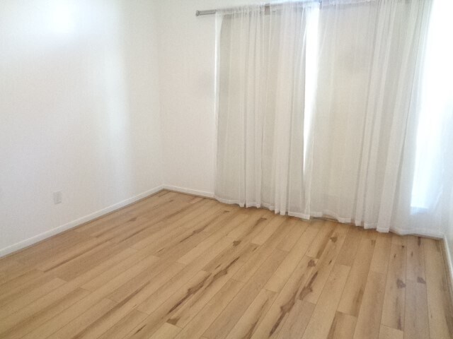 Foto del edificio - 3406 Meadowlark Ln