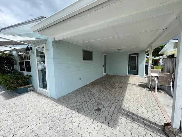 Foto principal - 1211 Seaway Dr
