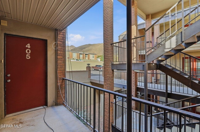 Foto del edificio - 4433 N Stanton St