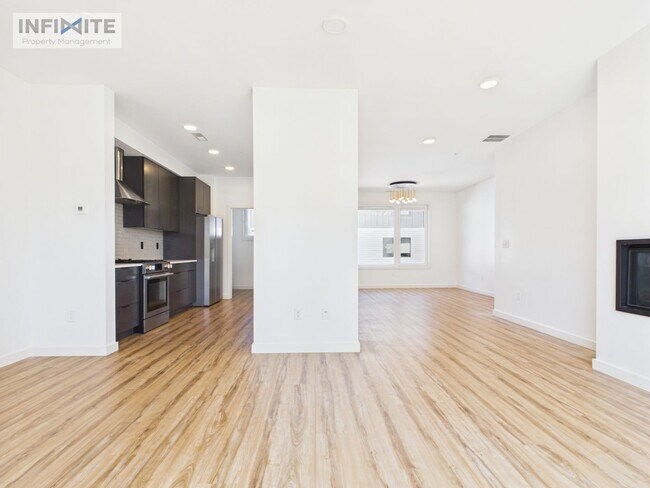 Foto del edificio - 546 Enterprise Blvd