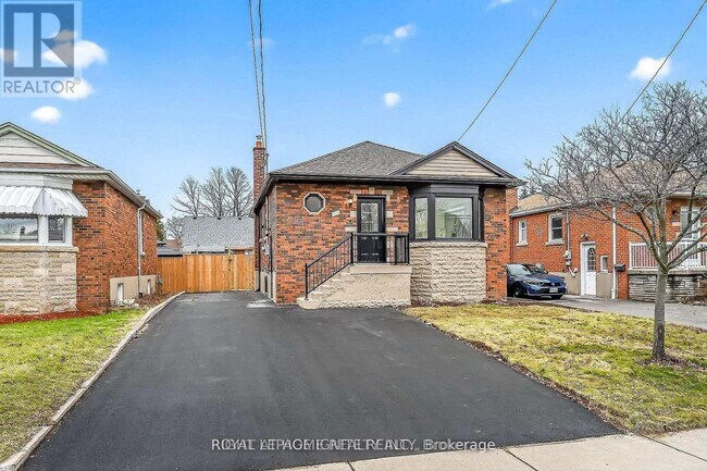 Photo du bâtiment - 191 E 32nd St