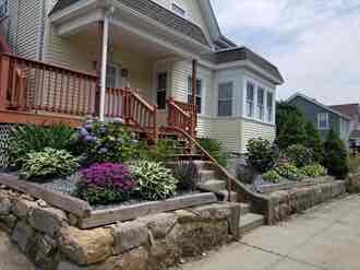 Building Photo - 22 Bardsley St