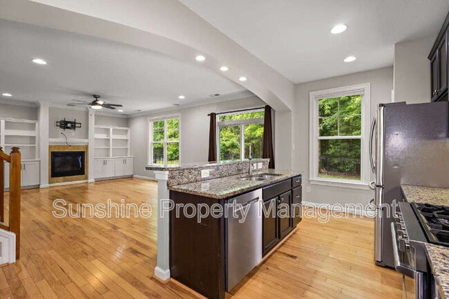 Building Photo - 22252 Charthouse Ln