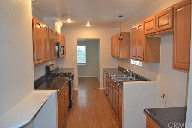 Foto del edificio - 16351 Fred St