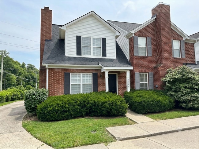 Lovely 2-Bedroom, 1.5-Bath Townhome in a Desirable Hamburg Location! - Lovely 2-Bedroom, 1.5-Bath Townhome in a Desirable Hamburg Location!