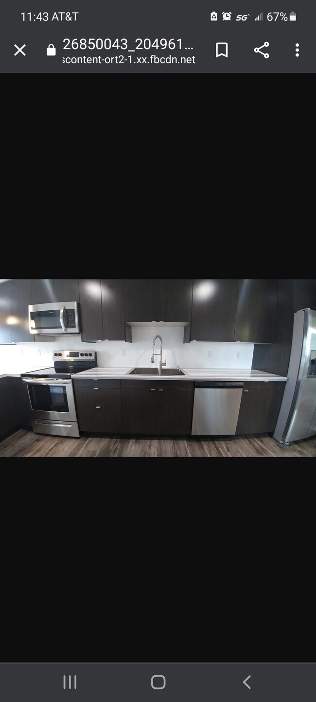 Kitchen - 31 Main St N