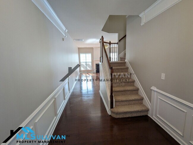 Foto del edificio - 8219 Saltwood Pl