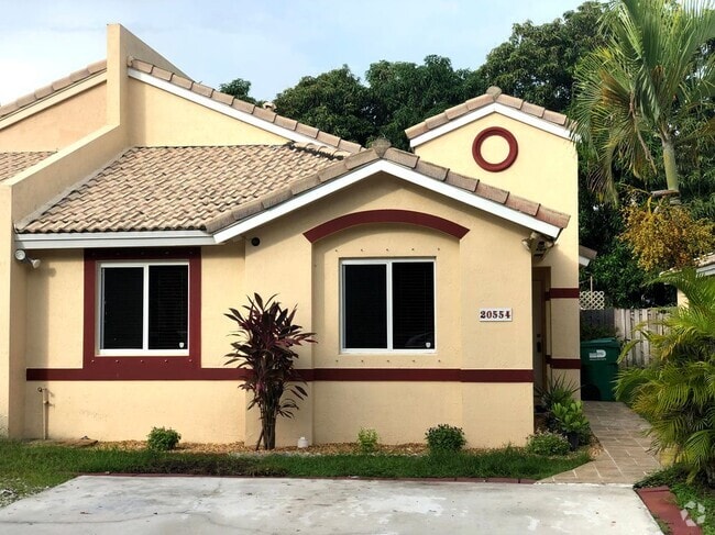 Building Photo - 20554 SW 93rd Ave