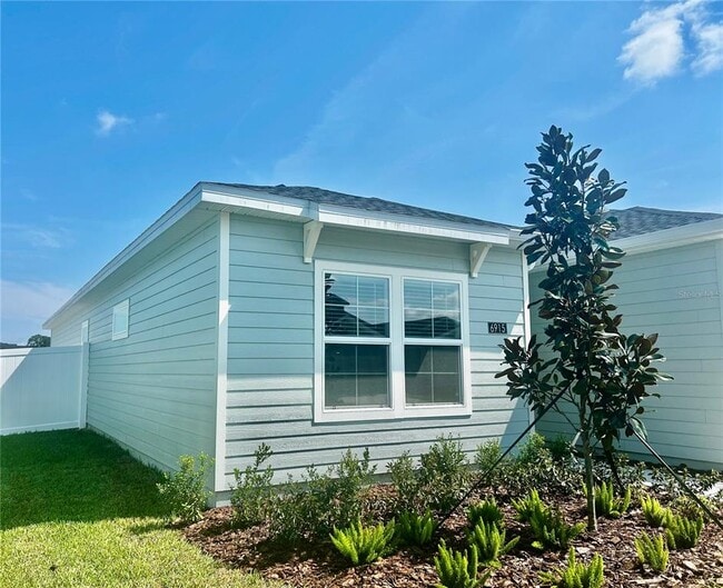 Building Photo - 6915 SW 89th Ln