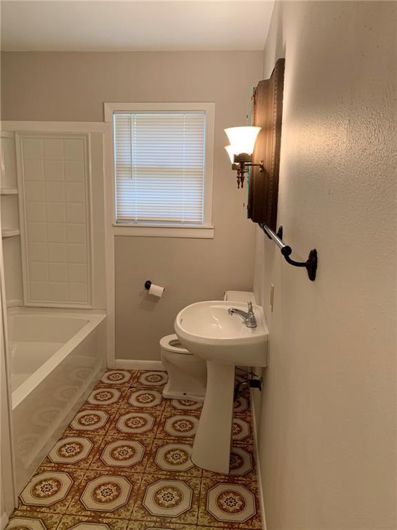 Foto del edificio - 2102 Maldon Pl