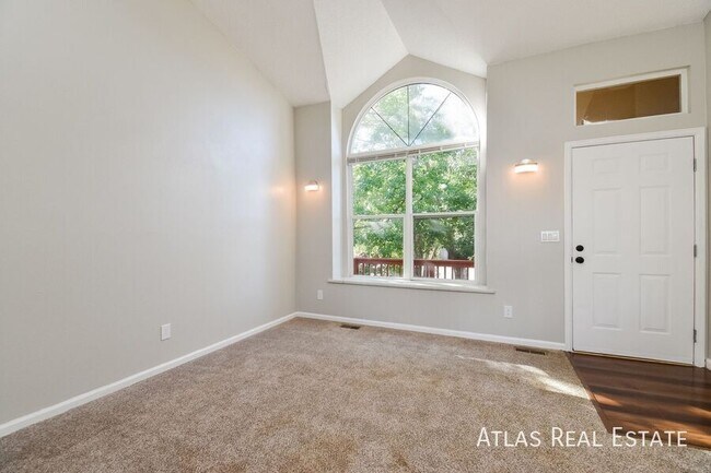 Foto del edificio - 9138 Chieftan Dr