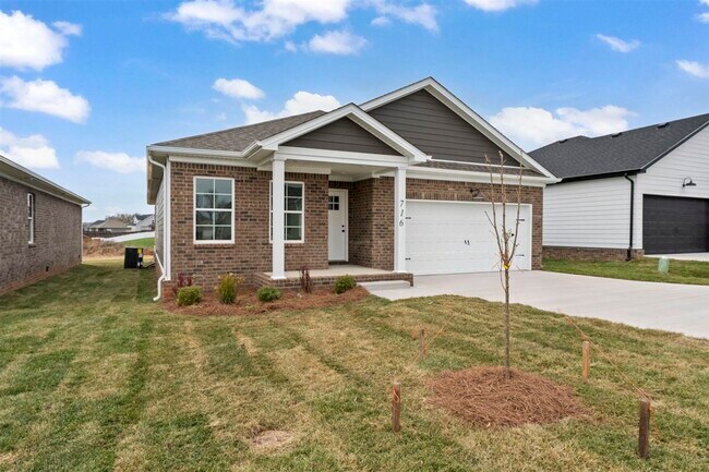 Foto del edificio - 716 Sheldrake Ln