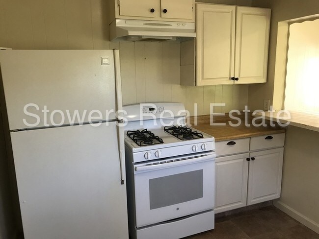 Foto del edificio - 80 Summit Cir