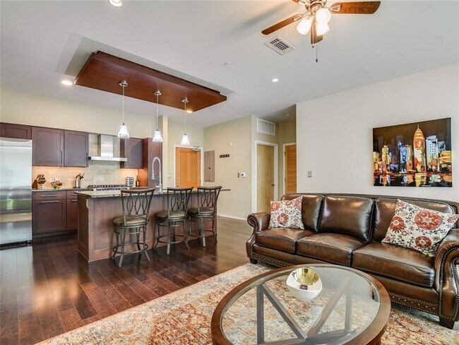 Foto del edificio - 1600 Barton Springs Rd