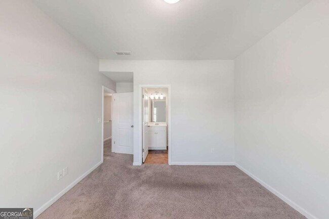 Foto del edificio - 3625 Hawthorne Terrace