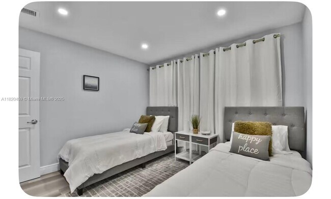 Foto del edificio - 708 SW 16th Ave