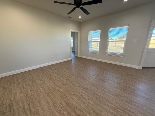 Foto del edificio - 7024 Glen Abbey St