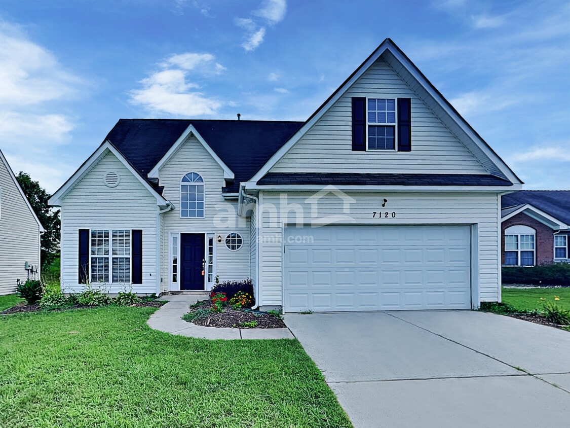 7120 Smithton Lane House Rental in Charlotte, NC