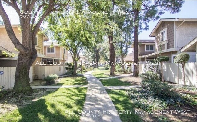 Building Photo - Completely remodeled 2 bedrooms Condo  in ...