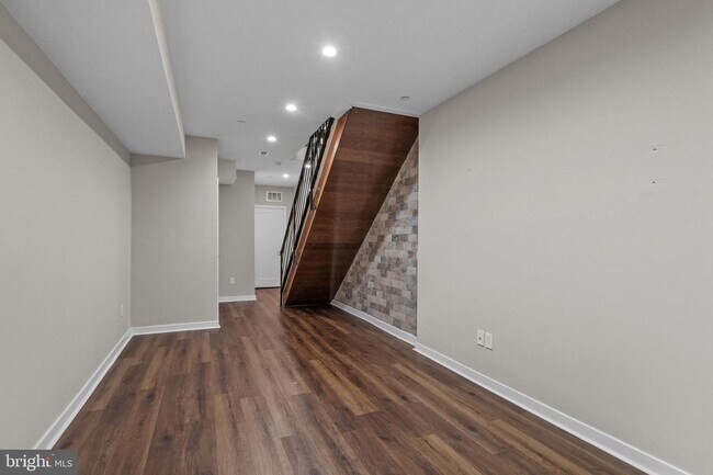 Foto del edificio - 1743 N Hollywood St