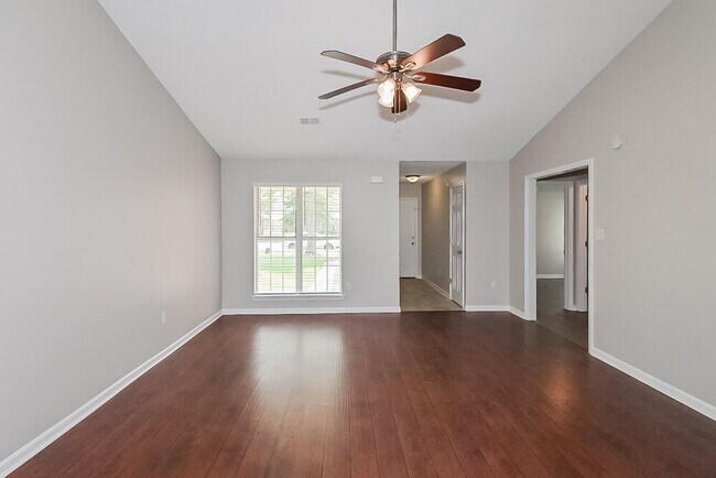 Foto del edificio - 10630 Pecan View Dr