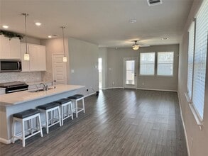 Building Photo - 2047 W Darlington Oak Ct