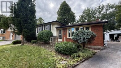 Building Photo - 80 Rollscourt Pl
