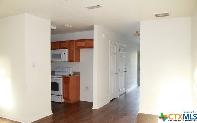 Building Photo - 13614 Woodstone Way