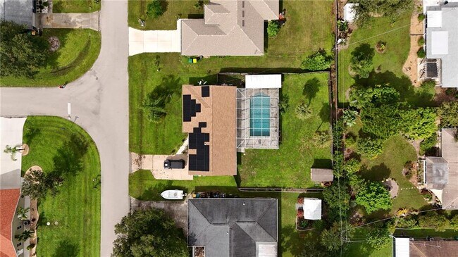 Foto del edificio - 20176 Susan Ave