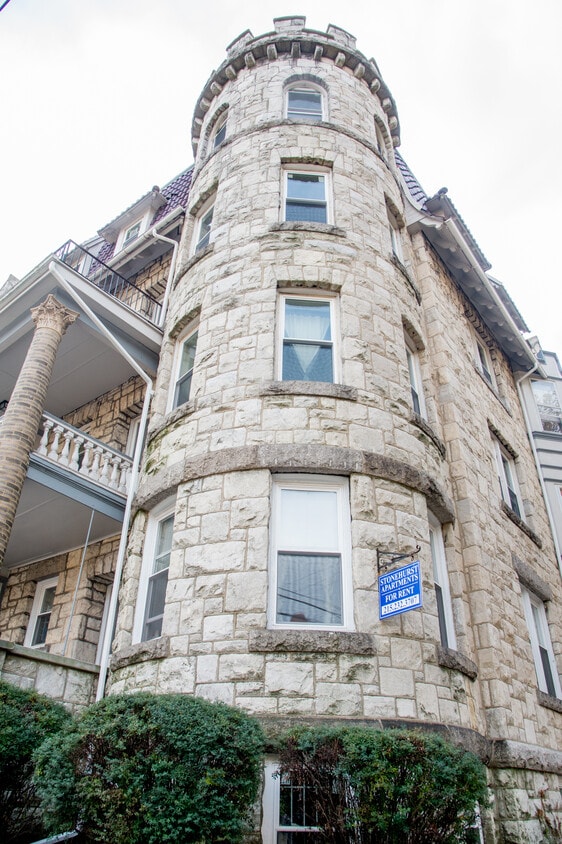 Exterior - 419 S 45th St