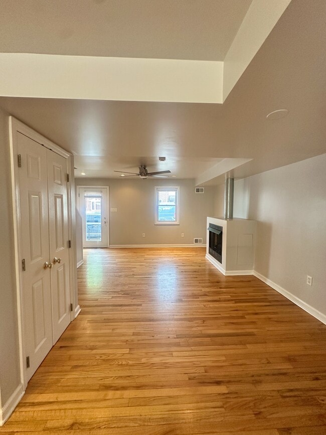 Building Photo - 46 S 11th St