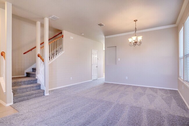 Foto del edificio - Spacious 3-2-2 Home in Lake Pointe across from Boswell High School!