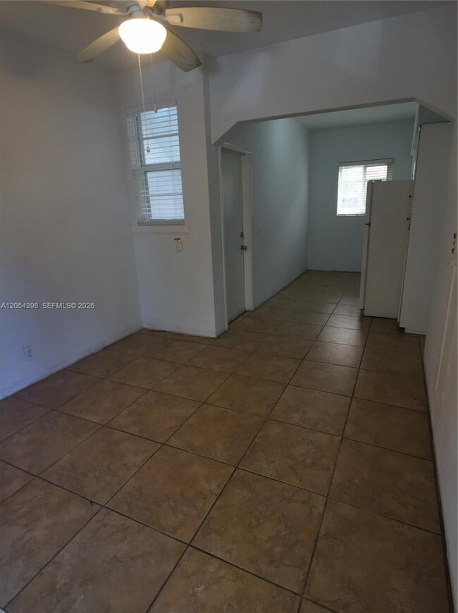 Foto del edificio - 901 7th St