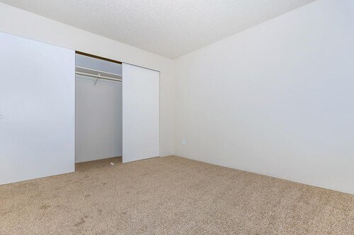 Foto del edificio - 701 75th St SE