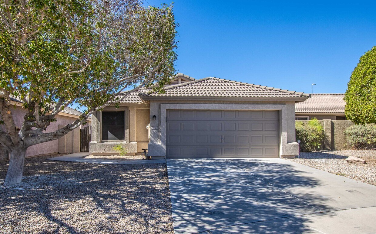 8740 E Nido Cir, Mesa, AZ 85209 House Rental in Mesa, AZ