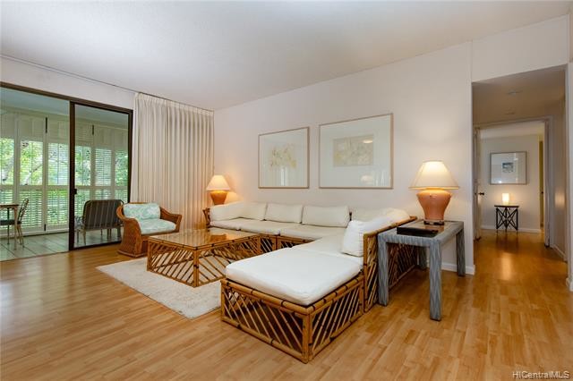 Foto principal - 4999 Kahala Ave