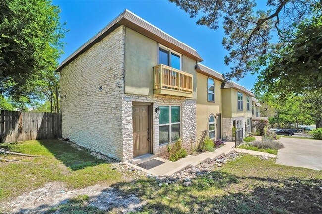 Building Photo - 2000 Lightsey Rd
