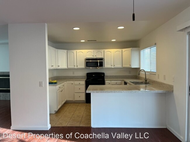 3 br, 2 bath House - 13371 Apache Trail - 4