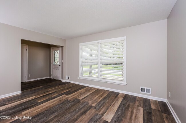 Foto del edificio - 9607 Walnutwood Way