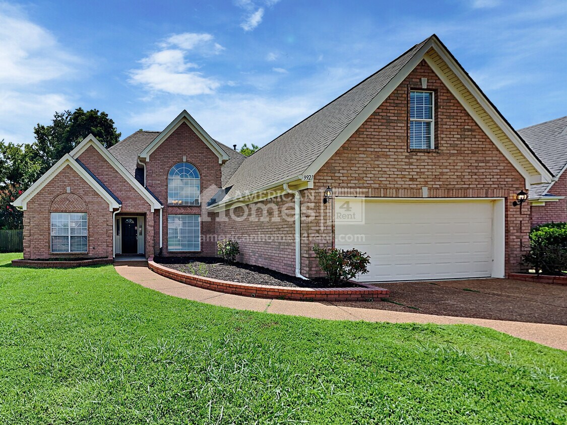 9921 Alexanders Ridge Drive House Rental in Olive Branch, MS