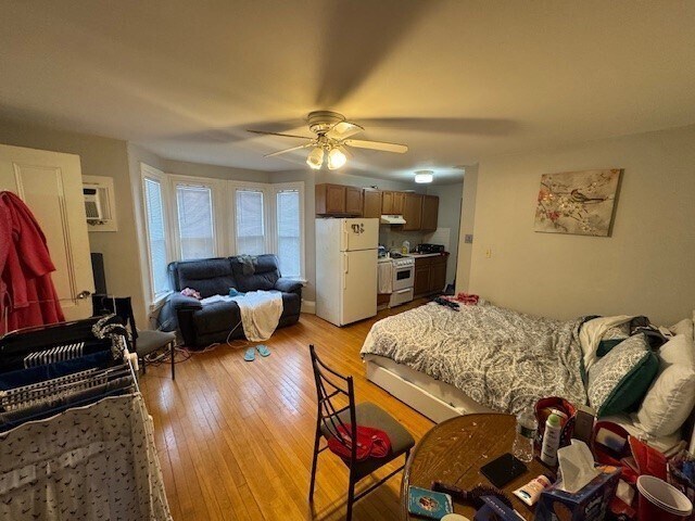 Foto del edificio - 57 Pleasant St