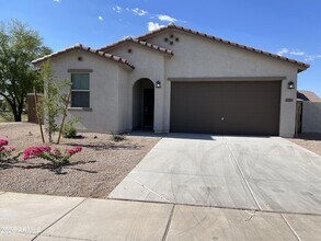 Building Photo - 1585 E Kingman Pl