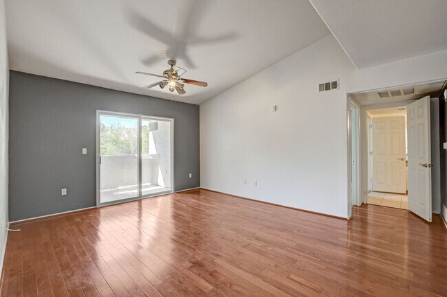 Foto del edificio - Adorable Southwest condo