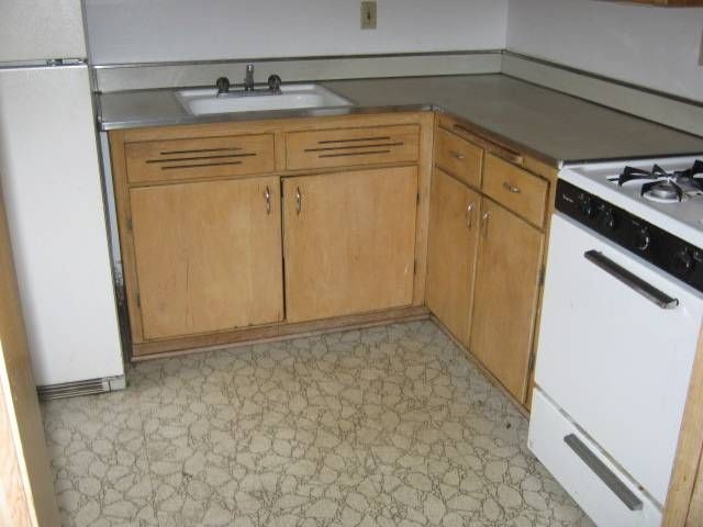 Foto del edificio - 5215 N. 55th Street - 2 Bedroom Upper