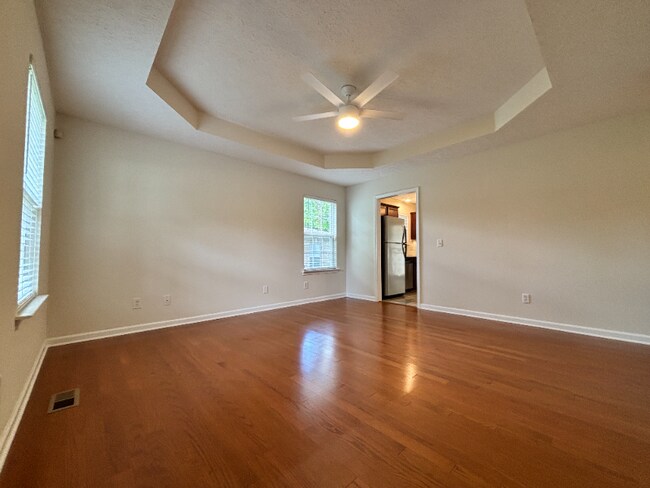 Foto del edificio - 1403 Litton Ave