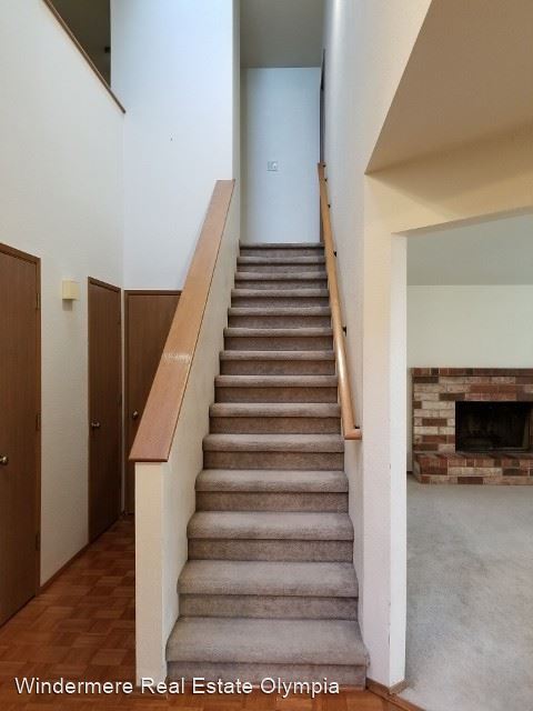 Foto del edificio - 2713 Cedar Hills Ct SE