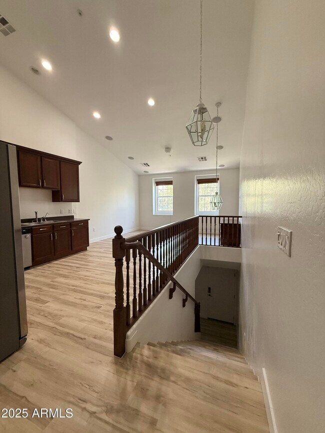 Foto del edificio - 2670 S Voyager Dr