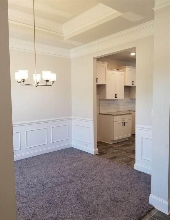 Building Photo - 937 Ravenfield Dr